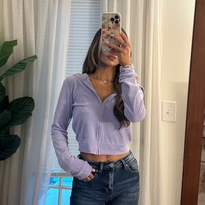 Long sleeve lilac velour zip up